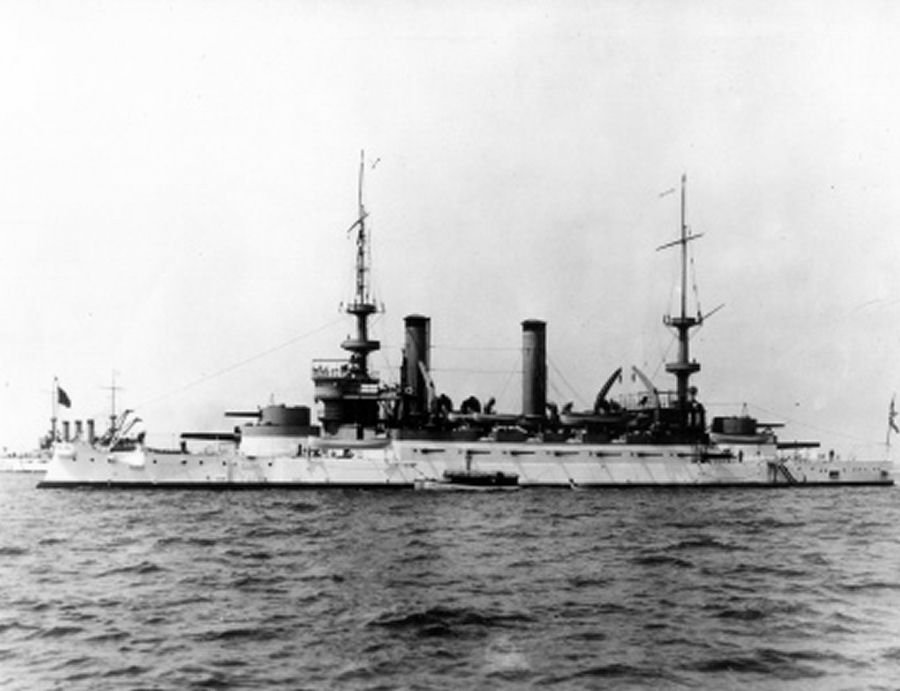 Battleship USS Kearsarge with the Great White Fleet (1908)