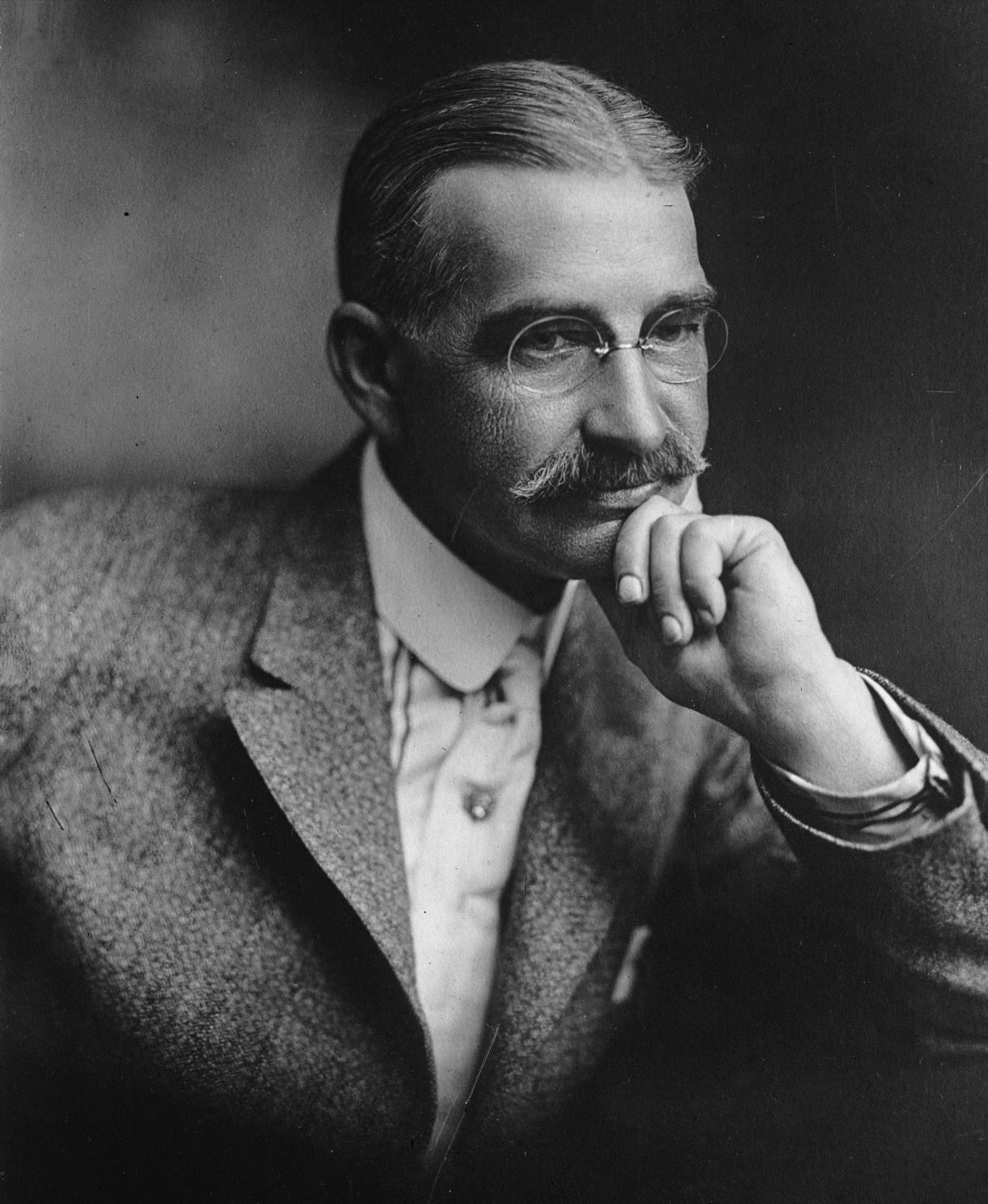 Historical 1911 Portrait of Author L. Frank Baum